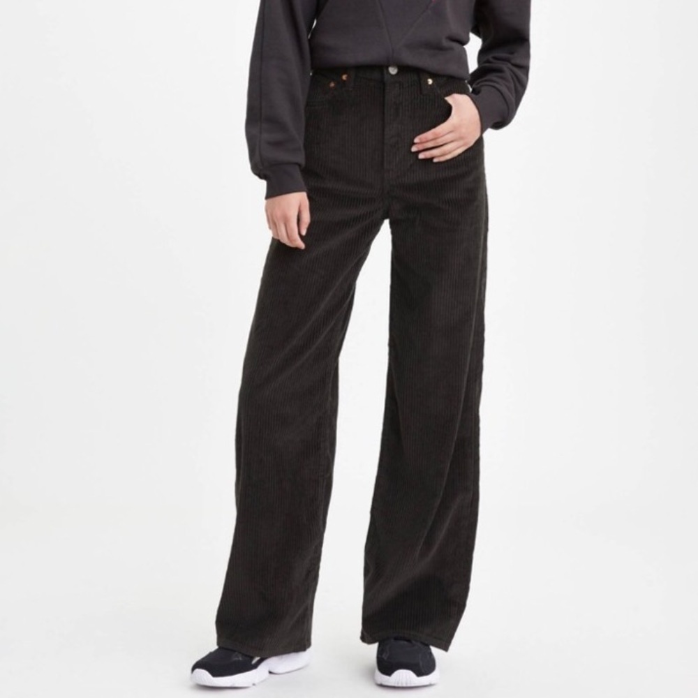 Levis Women 33 Black Corduroy Casual 90s Mid Rise Straight Leg Low Pro Pants NWT